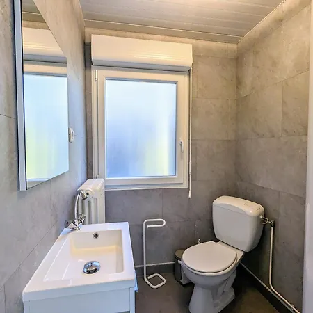 Апартаменты Cosy A Avec Terrasse Et Parking, Animaux Admis - Fr-1-589-689 Ла-Бресс