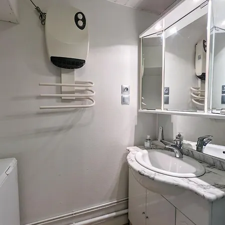 Apartment Cosy A Avec Terrasse Et Parking, Animaux Admis - Fr-1-589-689 *